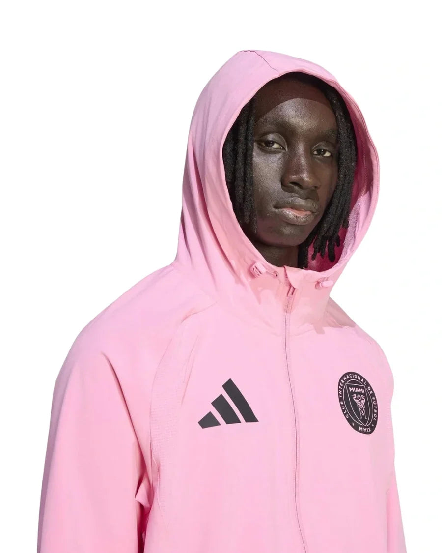 WINDBREAKERS