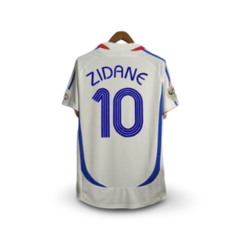 France 2006 - Away - back view