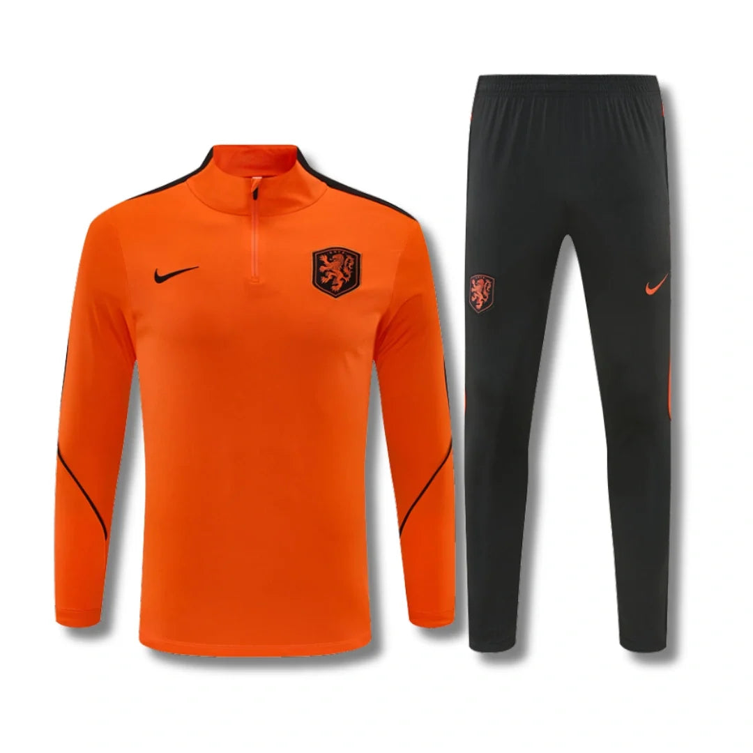 Netherlands Orange Tracksuit 26/27 - front view