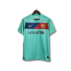 FC Barcelona 2010 - Away - front view