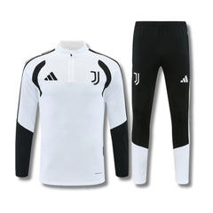 Juventus White Tracksuit 26/27 - front view