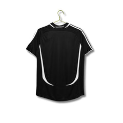 Real Madrid 2006 - Away - back view