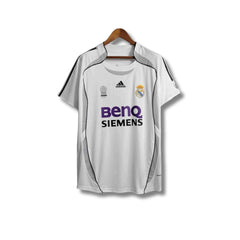 Real Madrid 2006 - Home - front view